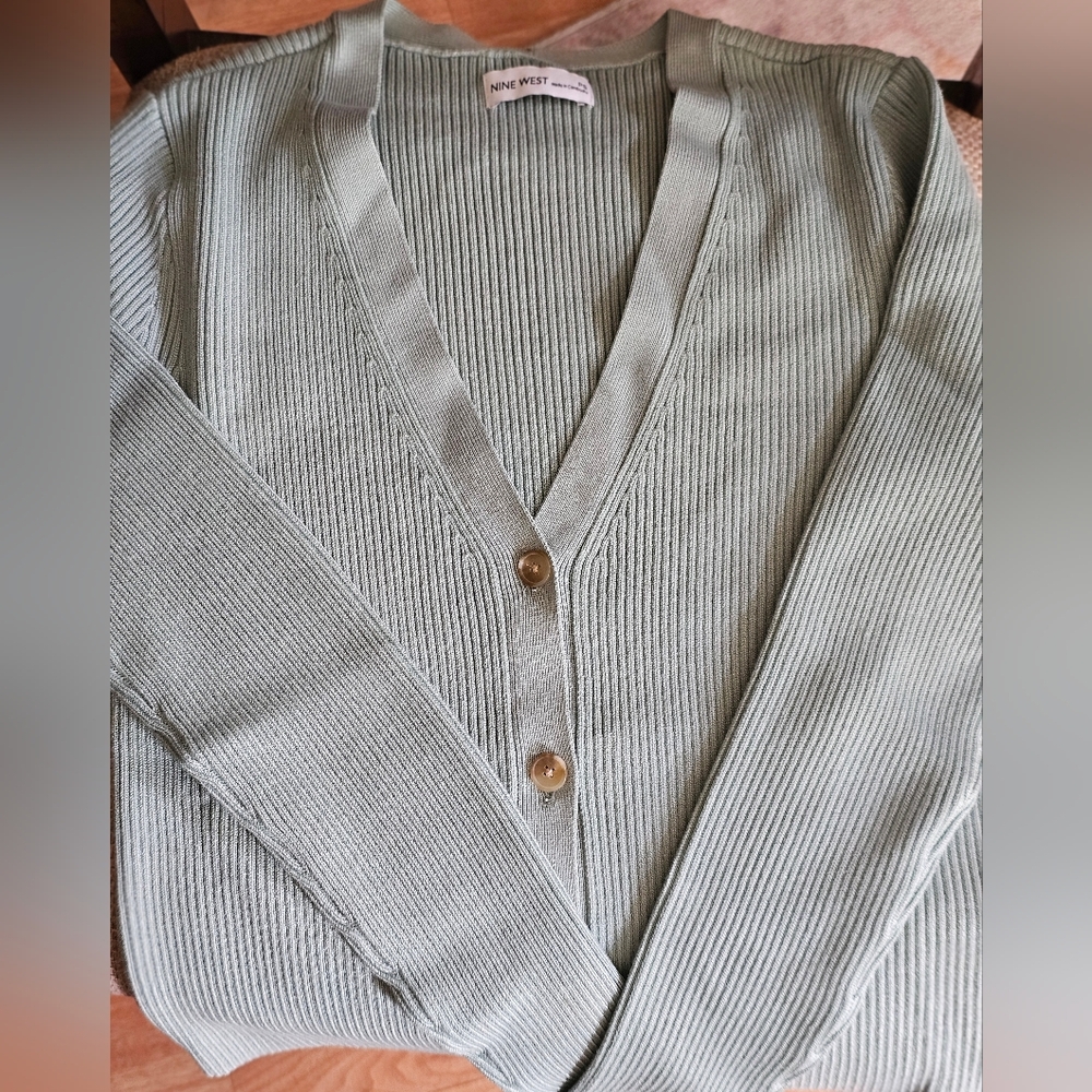 Nine West Ribbed V-Neck Cardigan - Light Green